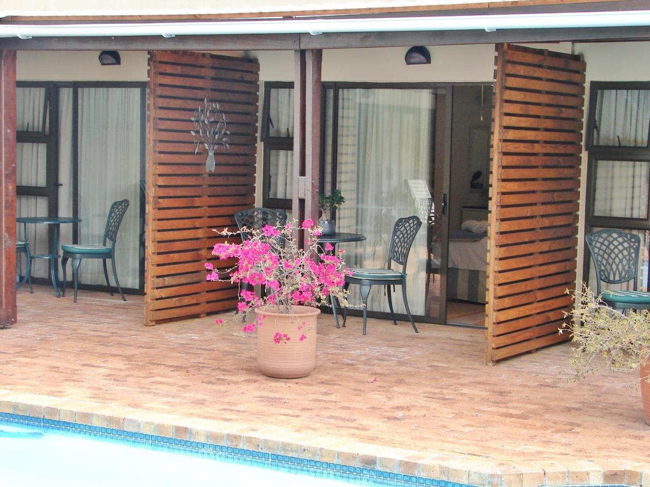 Majorca House Bed & Breakfast Somerset West Ngoại thất bức ảnh